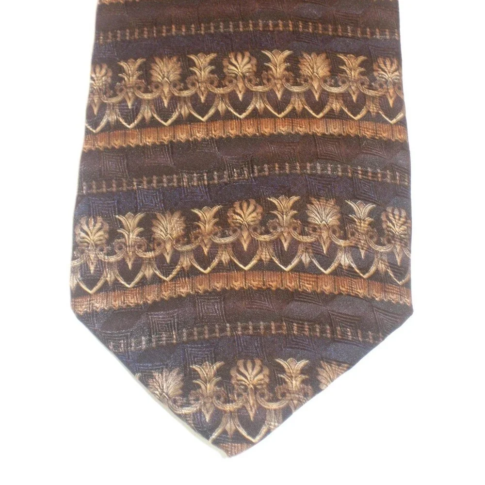 Tesoro Rosso 100% Blue Silk Geometric Design Necktie